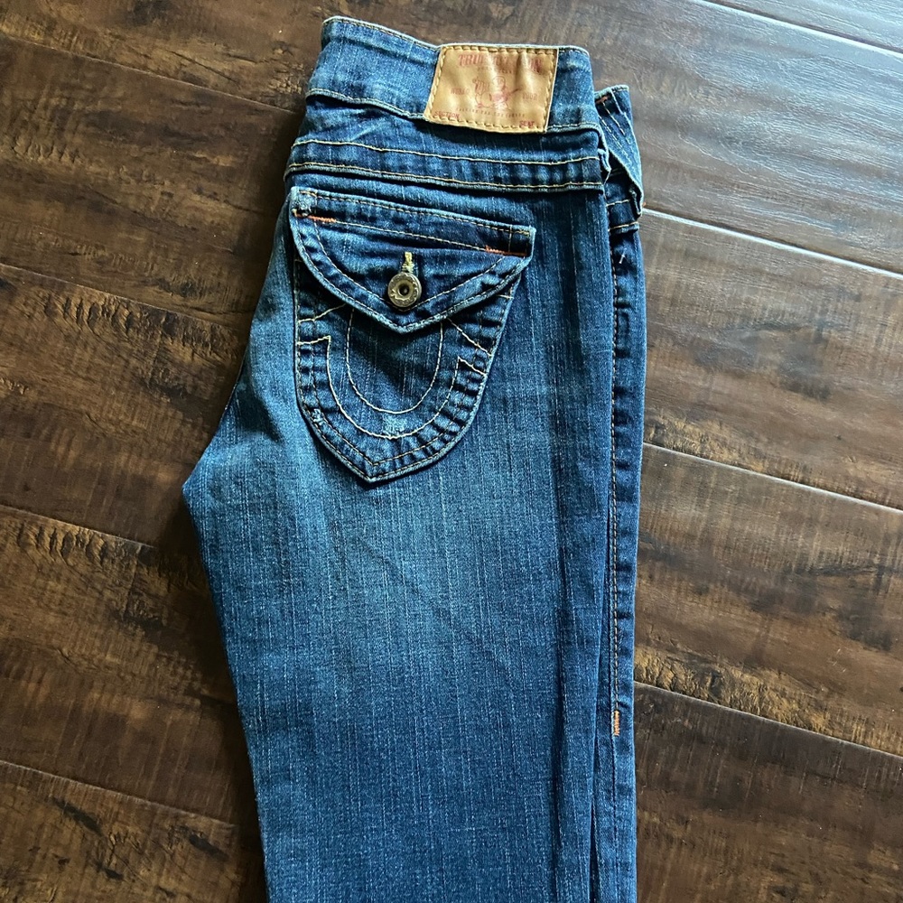 almost brand new condition straight leg true religion jeans